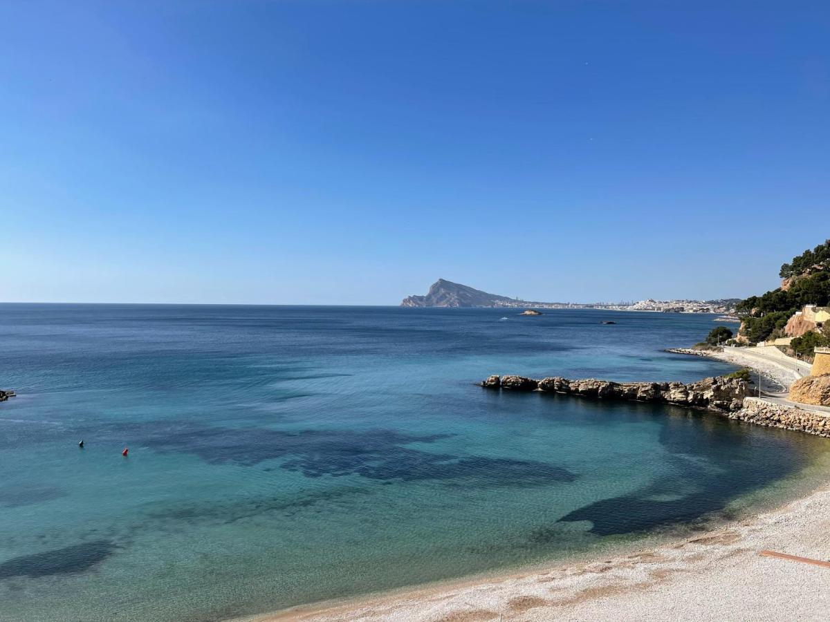 Sunrise Beachfront Apartment By The Marina Altea Exteriör bild